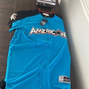 Francisco Lindor all star game jersey brand new never worn. Size large
